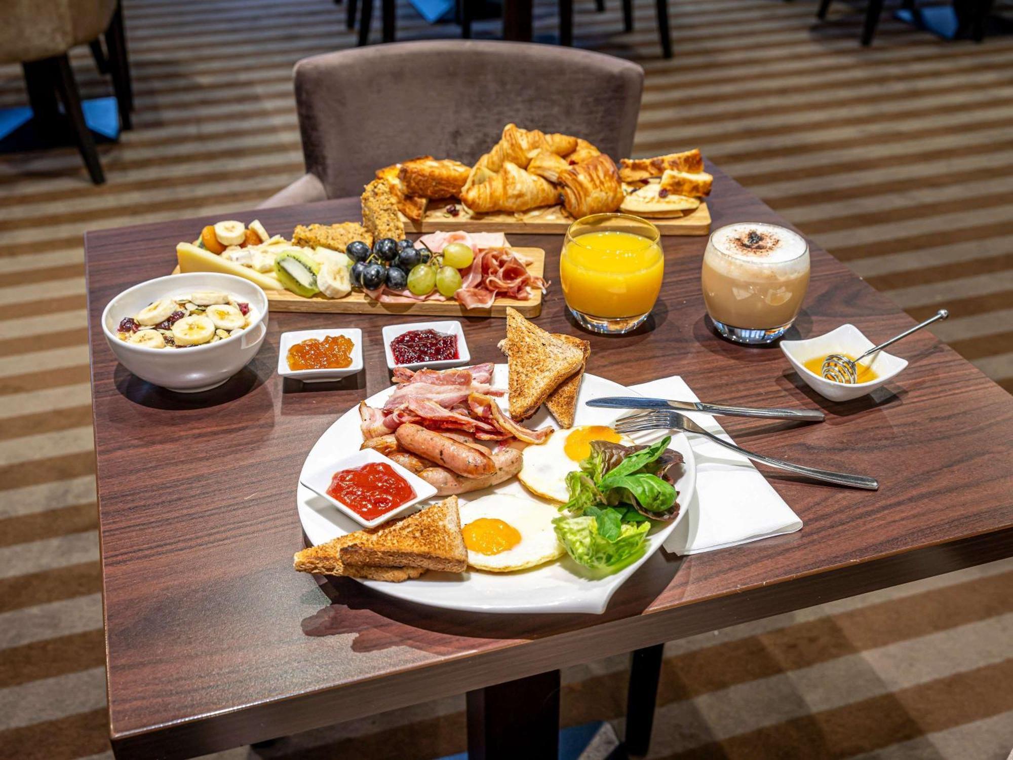 Mercure Paris Saint Cloud Hippodrome Zewnętrze zdjęcie